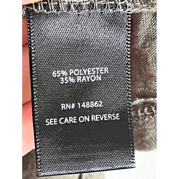 Torrid Floral Top 14 Green Peasant Embroidery Boho Western Neutral Feminine Chic - Picture 7 of 11